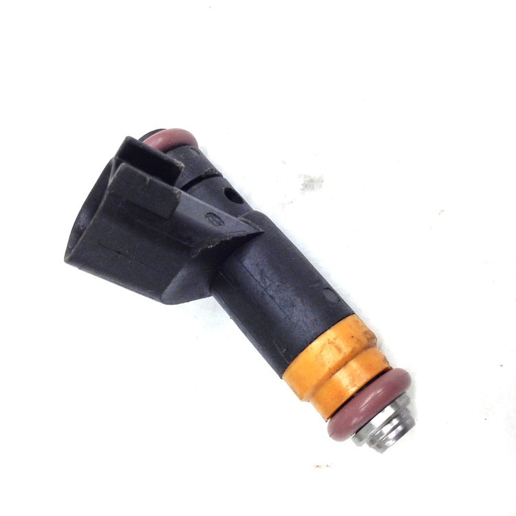 6586 Remanufactured Fuel Injector