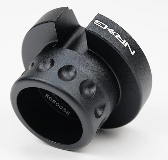 SHORT HUB GM BLACK