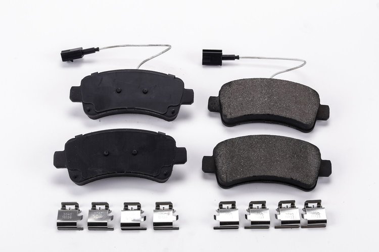 Z17 EVO CERAMIC PAD W/HDW