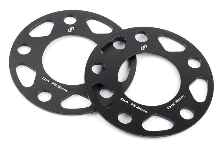 D210-2035 Dinan Spacers; 5x120, 72.6mm CB, 5mm Thick