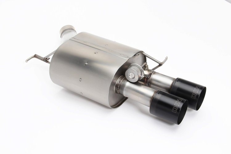 D660-0044-BLK Dinan Free Flow Axle-Back Exhaust, 2012-2016 BMW M5