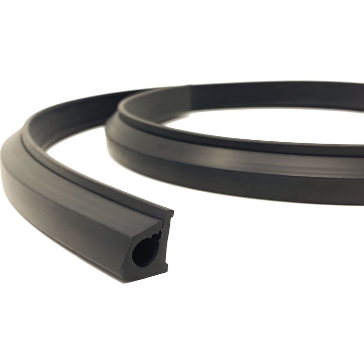 UNIVERSAL WIRE HIDER