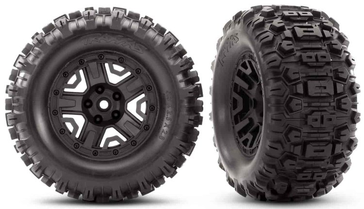 Wheel and Tire Kit for Rustler 4x4
