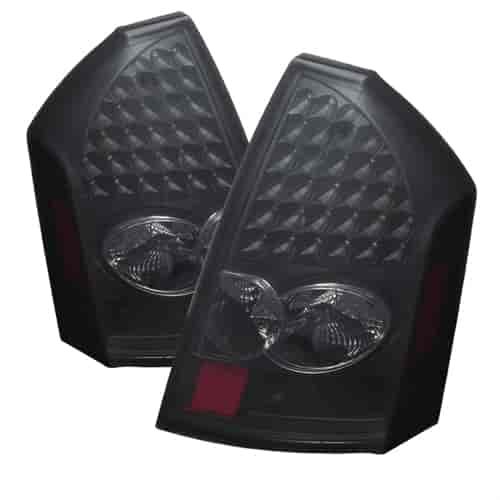 xTune LED Tail Lights 2005-2007 Chrysler 300