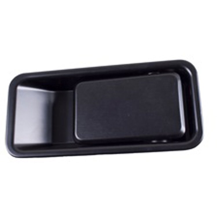 Black replacement tailgate handle from Omix-ADA, Fits 97-06 Jeep Wrangler TJ and 04-06 LJ Wrangler Unlimited.