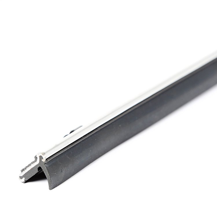 Weatherstrip Outer Right 66-73 Commando