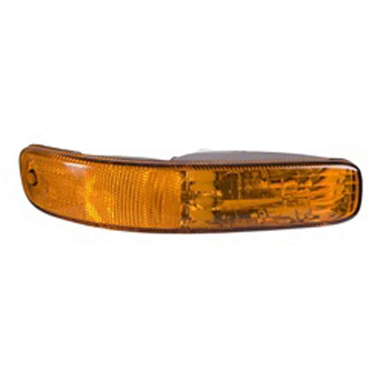 This amber parking lamp lens from Omix-ADA fits the right side of 02-04 Jeep Liberty KJ.