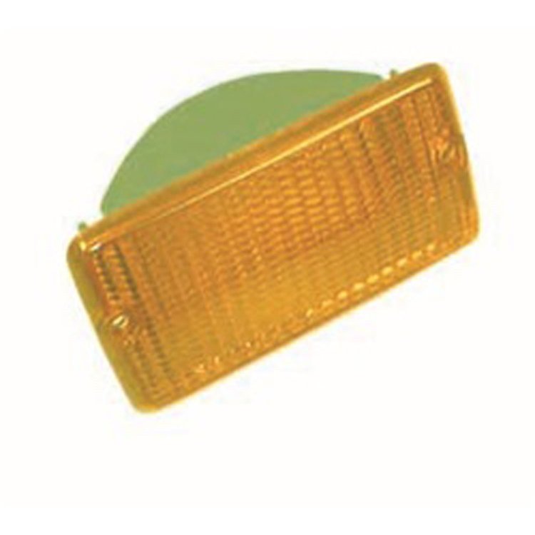 This amber turn signal parking light assembly from Omix-ADA fits 97-06 Jeep Wrangler TJ and 04-06 Jeep Wrangler Unlimited LJ.
