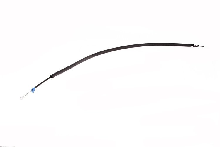 This temperature control cable from Omix-ADA fits 87-95 Jeep Wranglers. It has a blue mark on the end of the cable.