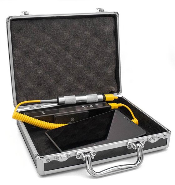 Memory Tire Pyrometer with Tablet