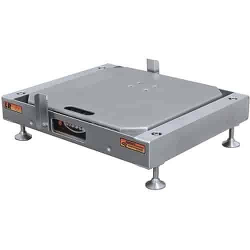 Individual Scale Pad Levelers For a quick, accurate set up anywhere