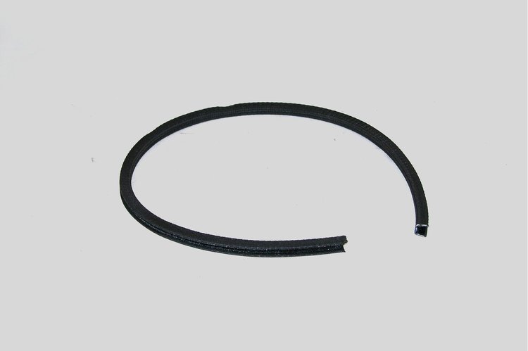 FC-D1010 Glass Run Division Bar Channel, Front Division Bar Driver or Passenger Side