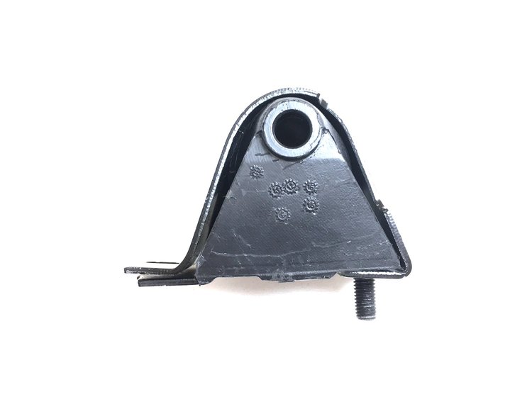 FC-D4122 Front Engine Mount for 2000-2001 Jeep Cherokee