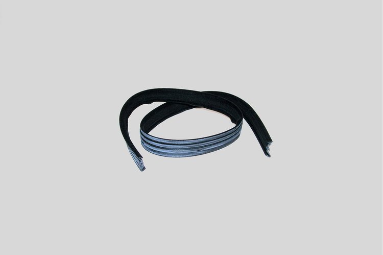 FC-F1005 Glass Run Division Bar Channel, Driver or Passenger Side, Ford Bronco, Ford F-100, Ford F-150, Ford F-250, Ford F-350