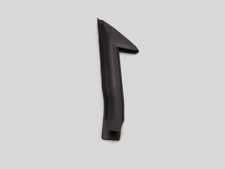 FC-G4023 Triangle Seal, Front Driver Side for 1982-1992 Chevy Camaro, 1982-1992 Pontiac Firebird