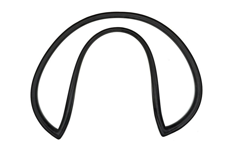 BACK WINDOW SEAL