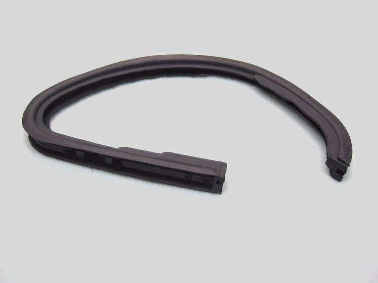 FC-G4917 Vent Window Seal, Front Right