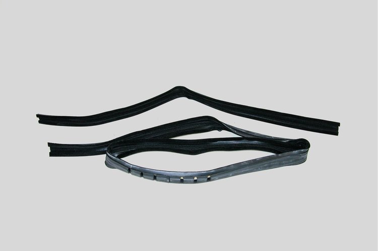 Glass Run Window Channel Kit 1968-1986 Jeep CJ & 1987-1995 Jeep Wrangler YJ