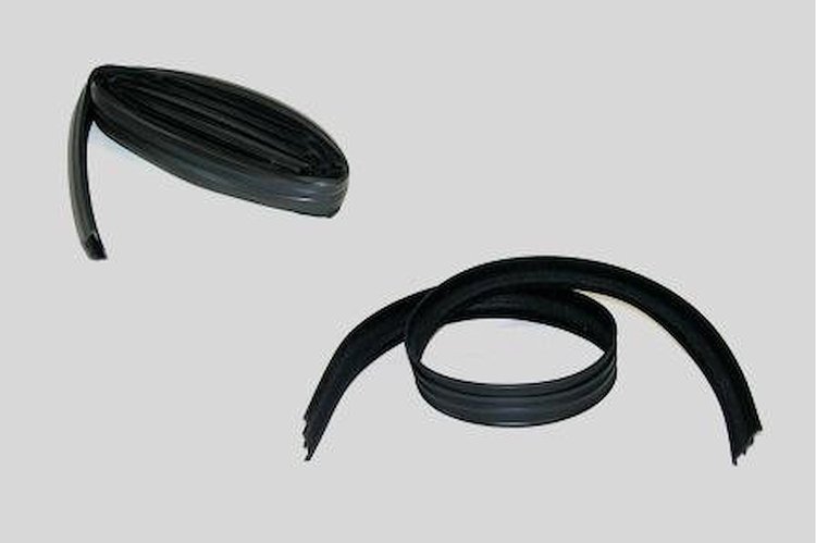 FC-KD1018 Glass Run Kit, Front or Rear Upper & Division Bar Driver or Passenger Side for Dodge A108 Van, Dodge A100