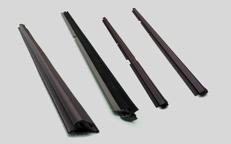 Window Belt Weatherstrip Kit 1999-2004 Jeep Grand Cherokee