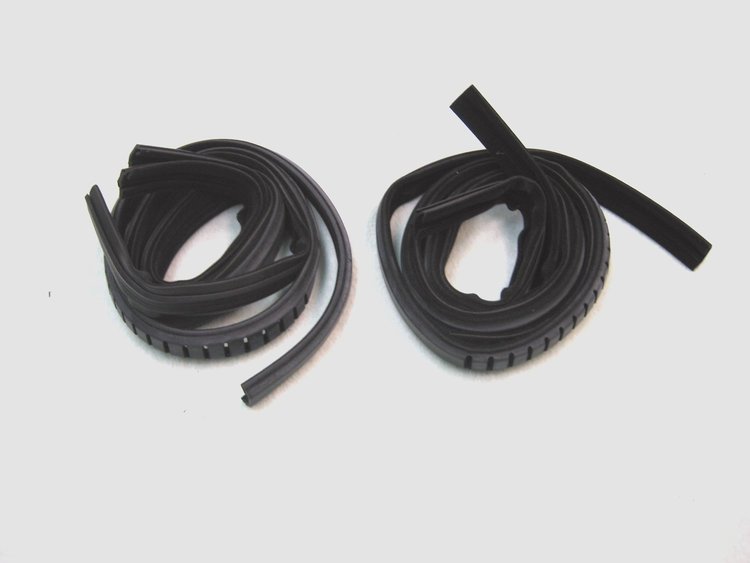 FC-KF1013A Glass Run Kit, Driver & Passenger Side for Ford E-150 Econoline, Ford E-250 Econoline, Ford E-350 Econoline