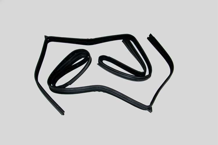 FC-KF1014A Glass Run Kit, Driver & Passenger Side for 1986-1997 Ford Aerostar