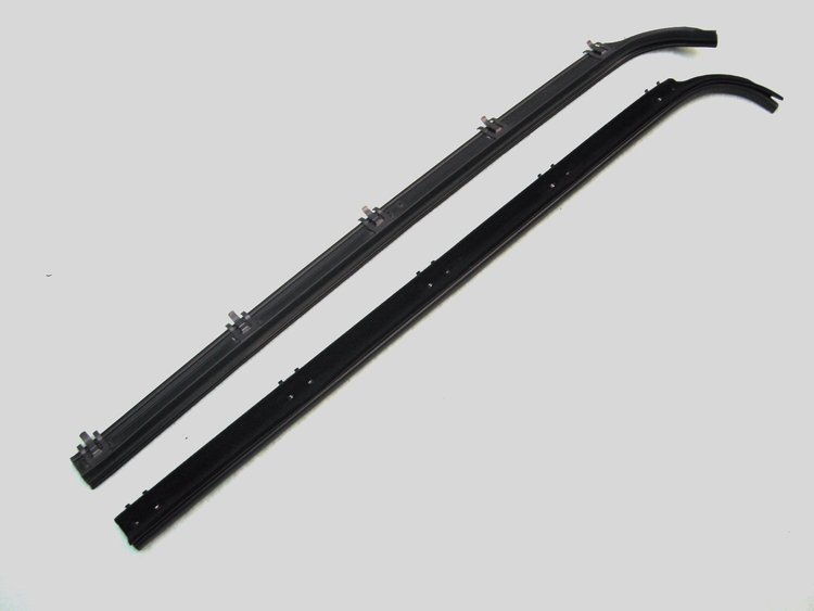FC-KF2002 Belt Weatherstrip Kit, Outer Driver & Passenger Side, Ford Bronco/Bronco II/Ford F-100/F-150/F-250/F-350