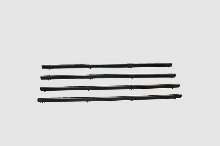 FC-KF2030 Belt Weatherstrip Kit, Inner/Outer Driver & Passenger Side for 1966-1977 Ford Bronco