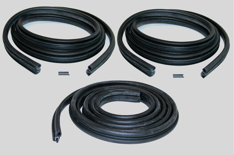 FC-KF3055 Door Seal Kit, Front on Body Driver & Passenger Side for 1995-2003 Ford Windstar