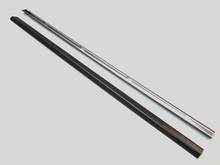 FC-KF4011 Door Reveal Molding Kit, Driver & Passenger Side for 1987-1993 Ford Mustang