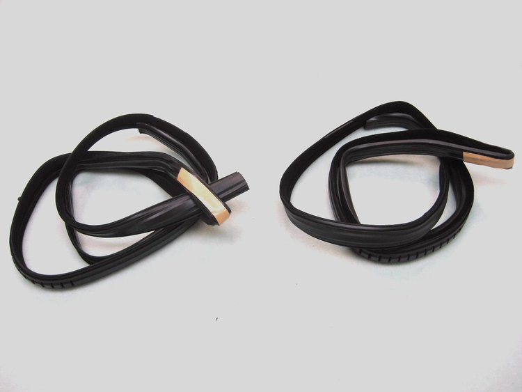 FC-KG1009A Glass Run Kit, Driver & Passenger Side