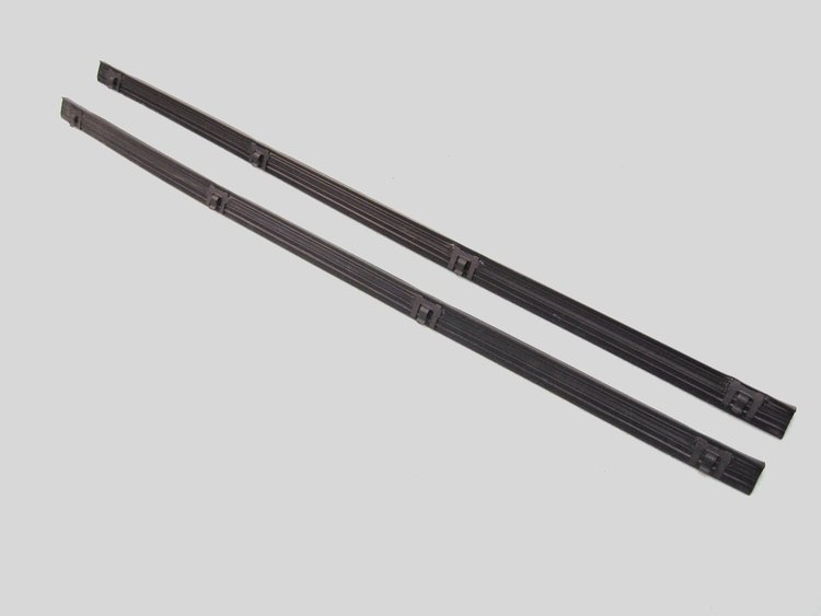 FC-KG2027 Belt Weatherstrip Kit, Outer Driver & Passenger Side
