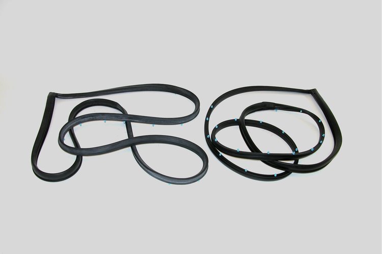 Door Seal Kit 1980-1990 Buick Lesabre & 1987-1990 Chevy Impala/Caprice & Oldsmobile 88/98