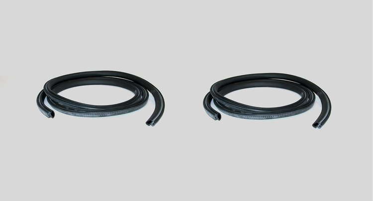 FC-KG3093 Door Seal Kit, Rear Driver & Passenger Side