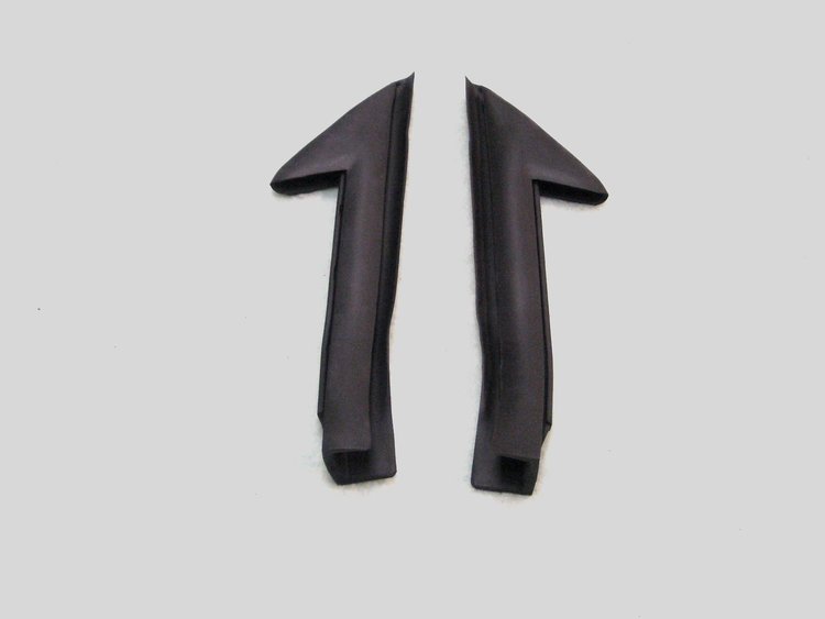 KG4024 Door Triangle Seal Kit Fits 1982-1992 Chevy Camaro, Pontiac Firebird Models