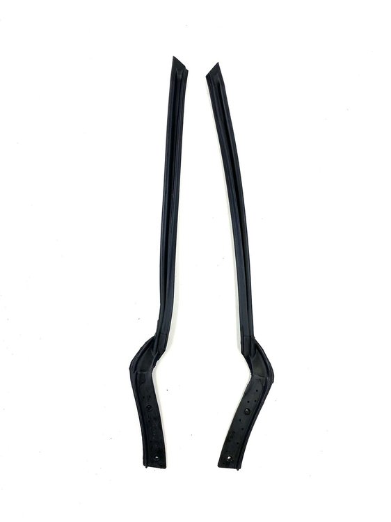 FC-KG4223 Pillar Post Seal Kit, Pillar Post for 1963-1967 Chevy Corvette