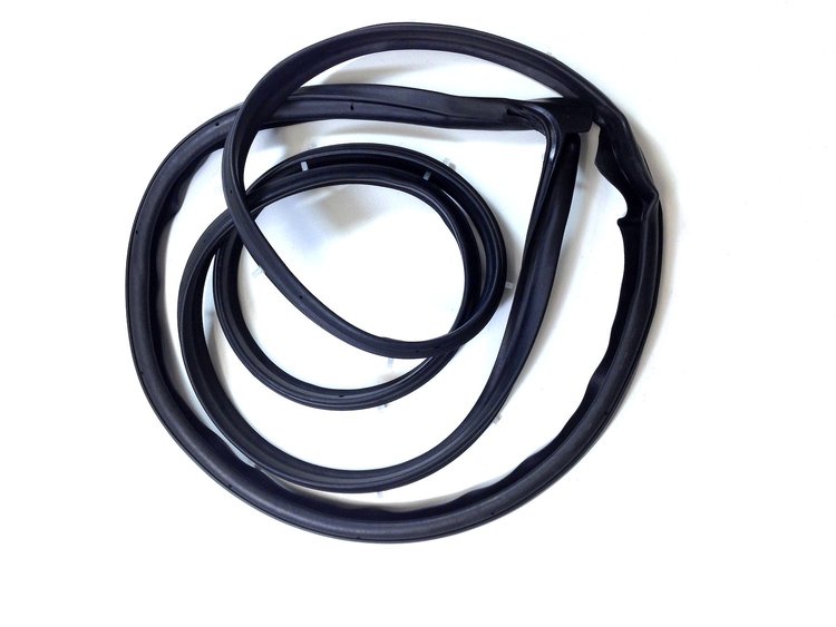 FC-S3002 Door Seal on Door, Passenger Side, Passenger Side for 1986-1995 Suzuki Samurai