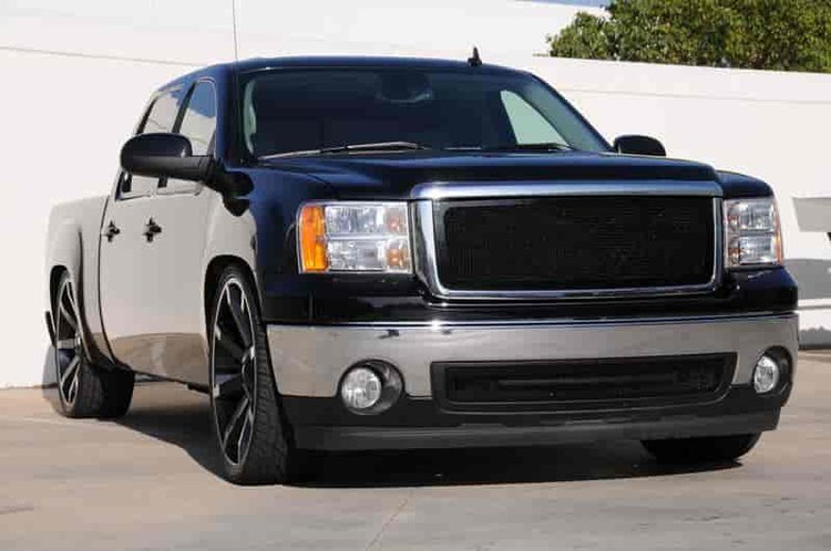 Upper Class Mesh Grille Insert 2007-13 GMC Sierra 1500