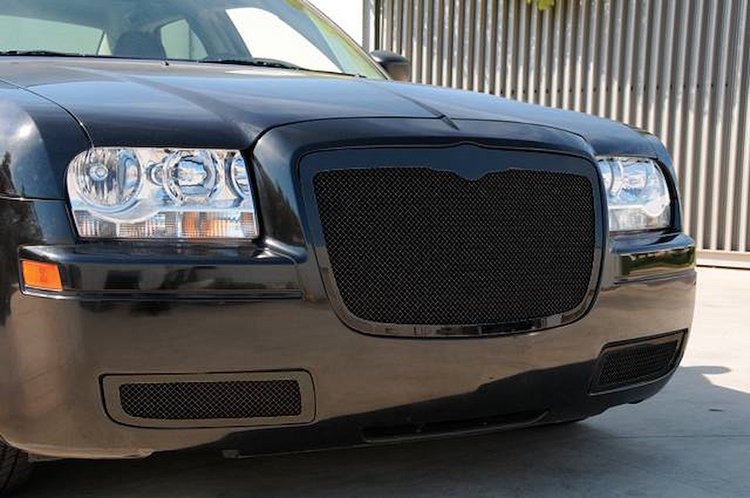 Upper Class Mesh Grille 2005-2010 Chrysler 300