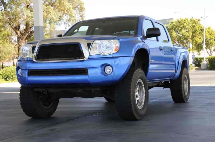 Upper Class Mesh Grille 2005-10 Toyota Tacoma