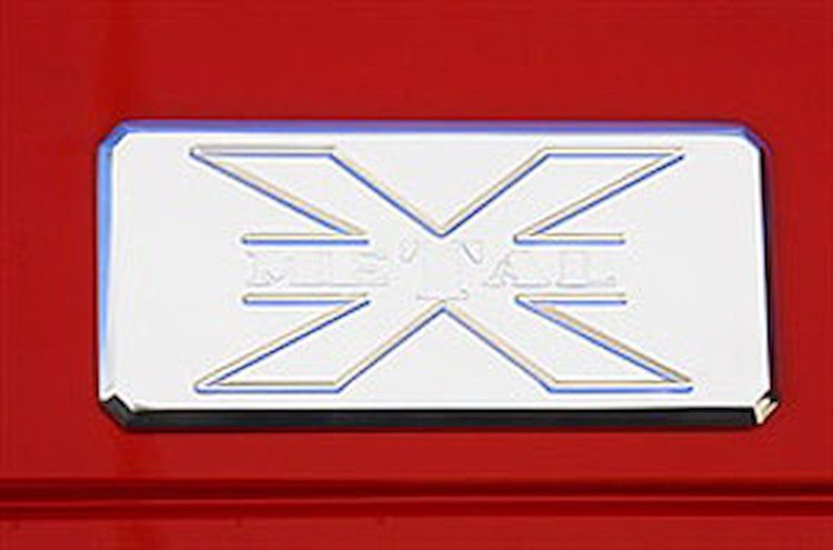X-Metal Body Side Badge