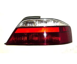 RH T.L. COMBINATION TYPE W/ WHITE SIGNAL LENS ACURA 3.2TL 03/01-03