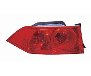 LH TAILLMP LENS/HSNG QTR PNL MOUNTED TSX 06-08