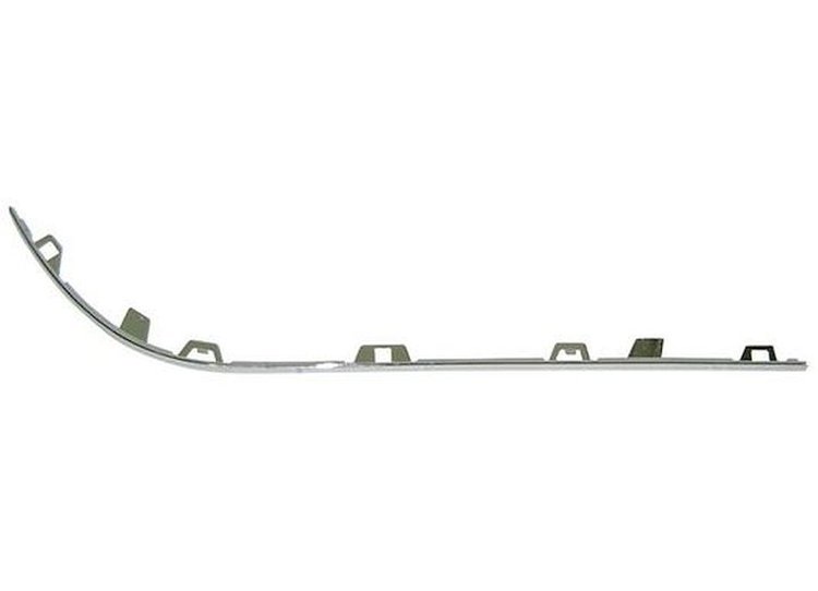 RH REAR BUMPER MOLDING 3.
