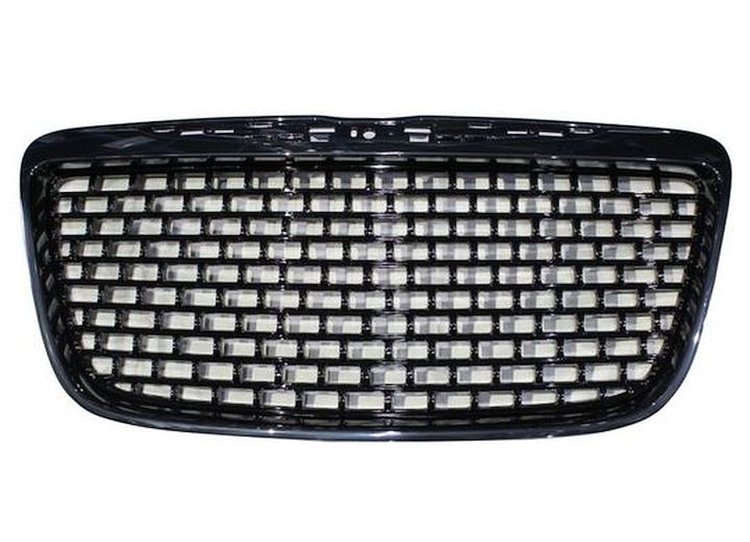 GRILLE ASY W/CHROME TRIM