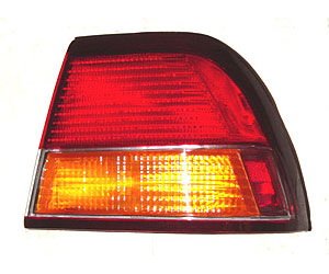 RH T.L. COMBINATION TYPE ON RR BODY MAXIMA 97-99