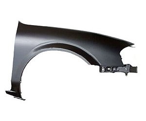 RH FENDER MAXIMA 00-01
