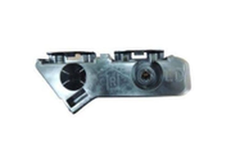 RT FRONT BUMPER BRACKET D