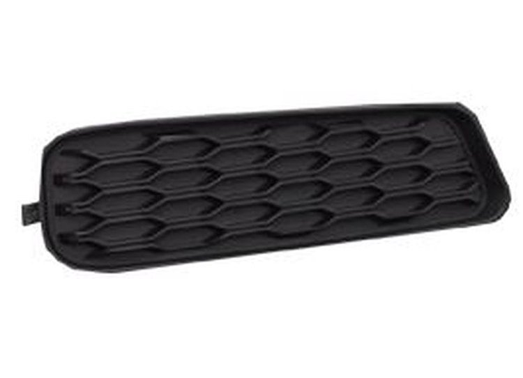RH FRONT BUMPER INSERT FO