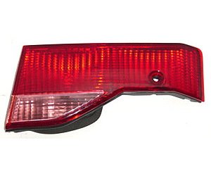 RH T.L. COMBINATION TYPE MNTD ON LUGGAGE LID ACCORD SDN 98-00